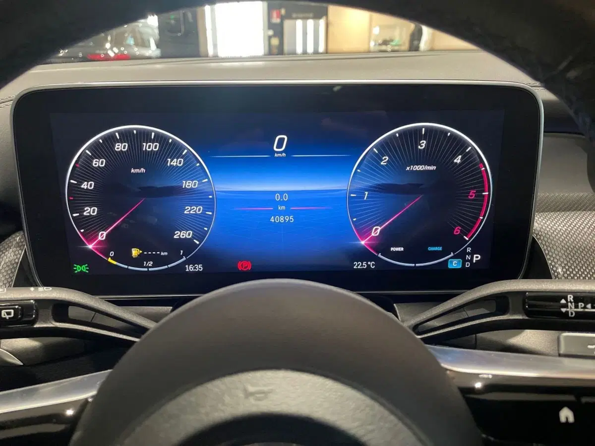 Mercedes-Benz GLC SUV usata a Prato (13)