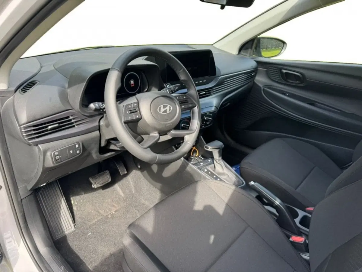 Hyundai i20 nuova a Salerno (8)