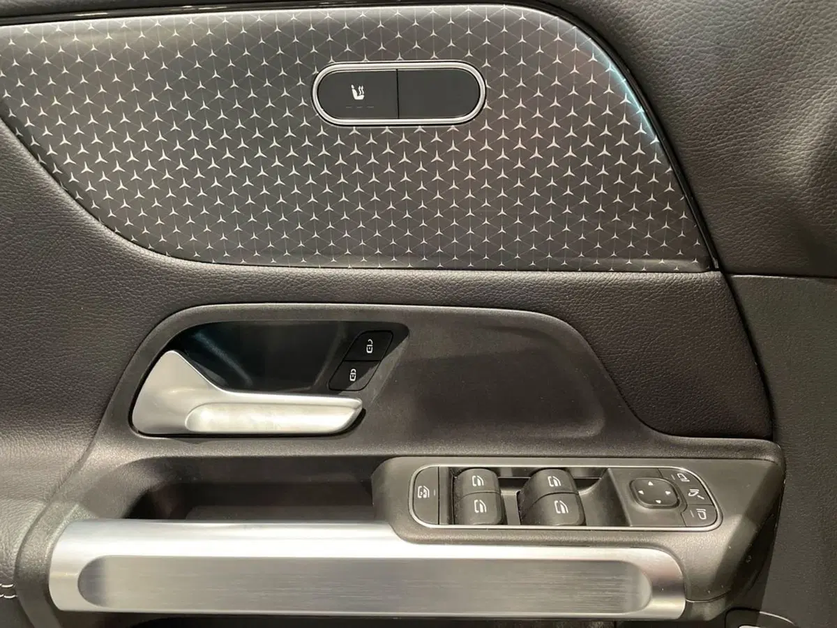 Mercedes-Benz GLB usata a Firenze (20)