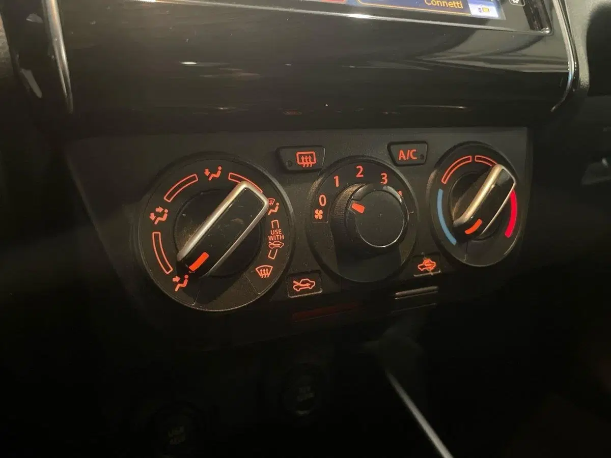 Suzuki Swift usata a Prato (15)