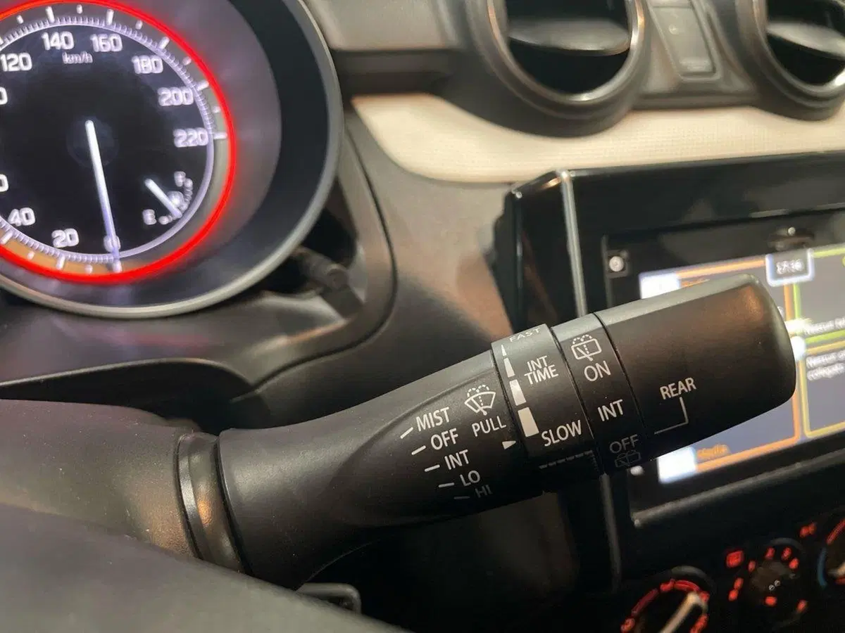 Suzuki Swift usata a Prato (20)