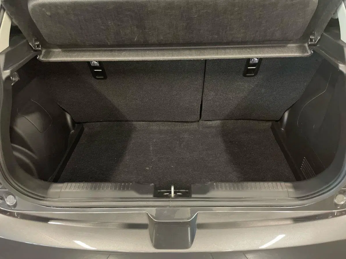 Suzuki Swift usata a Prato (8)