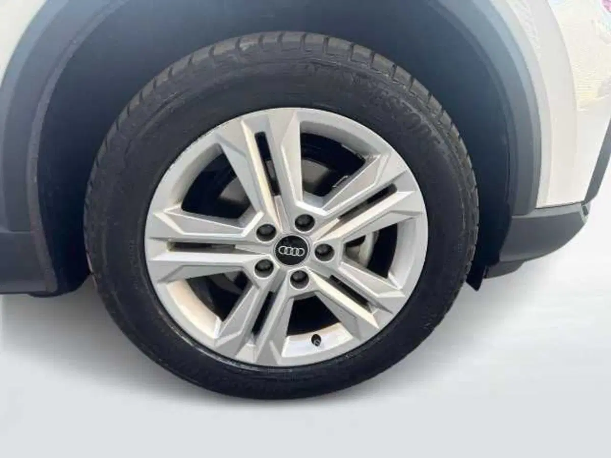 Audi Q2 usata a Prato (7)