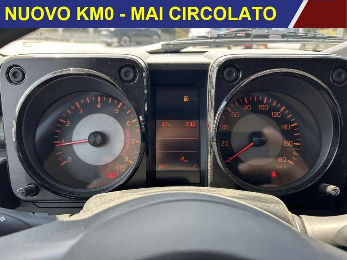 Suzuki Jimny nuova a Cuneo (14)