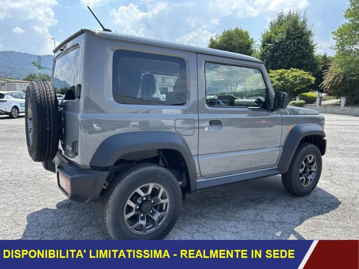Suzuki Jimny nuova a Cuneo (3)