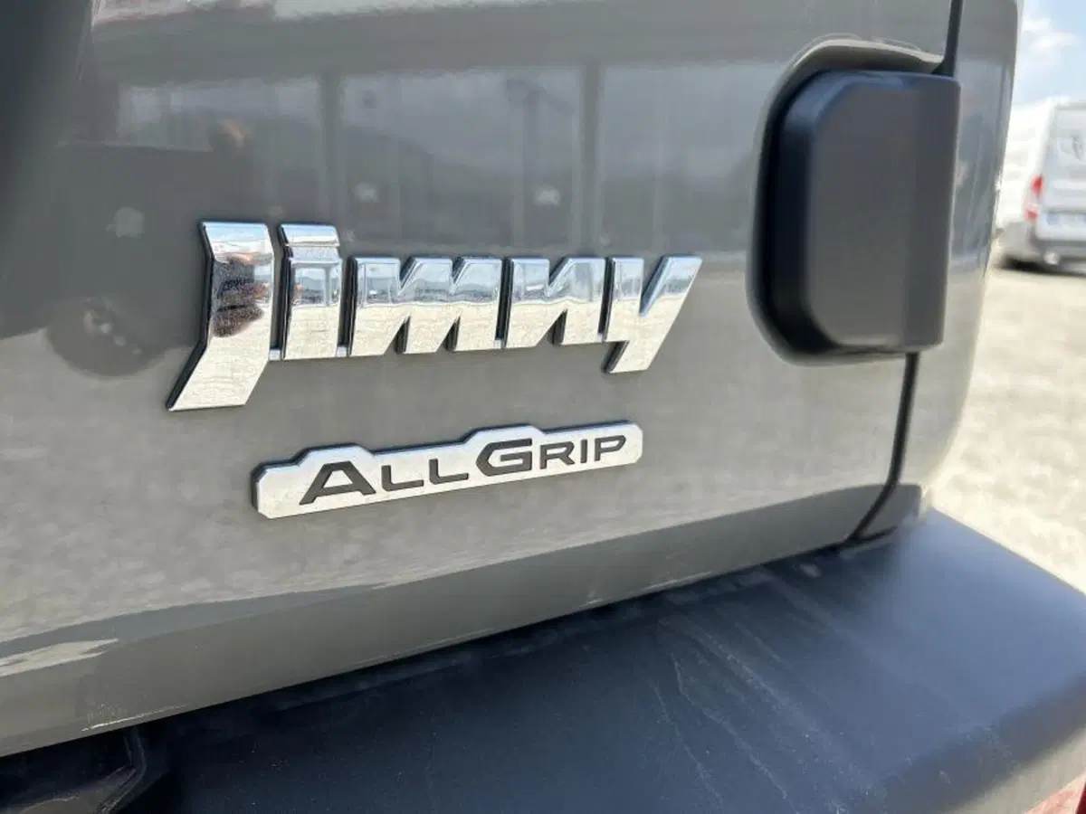 Suzuki Jimny nuova a Cuneo (6)