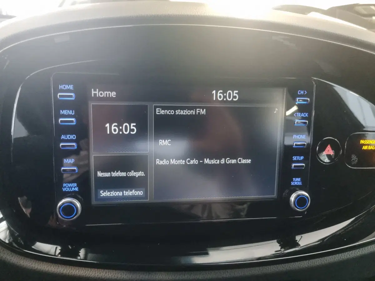 Toyota Aygo X usata a Vicenza (15)