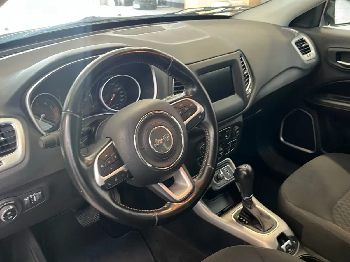Jeep Compass usata a Vicenza (4)