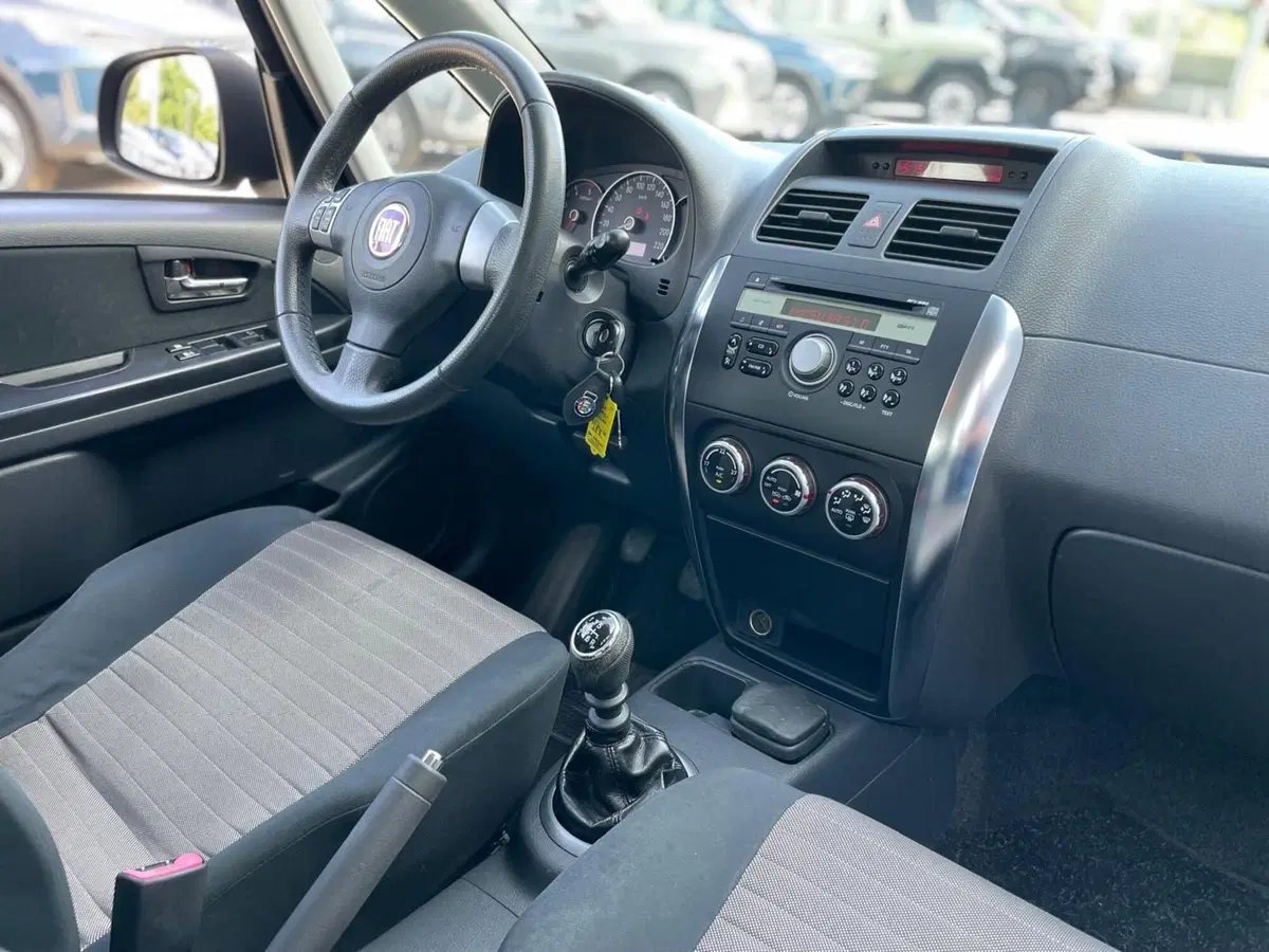 Fiat Sedici usata a Ancona (15)