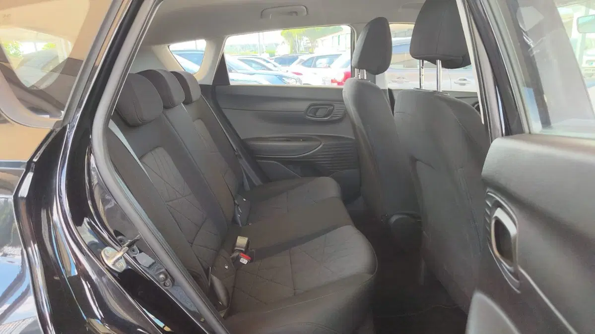 Hyundai Bayon usata a Firenze (12)