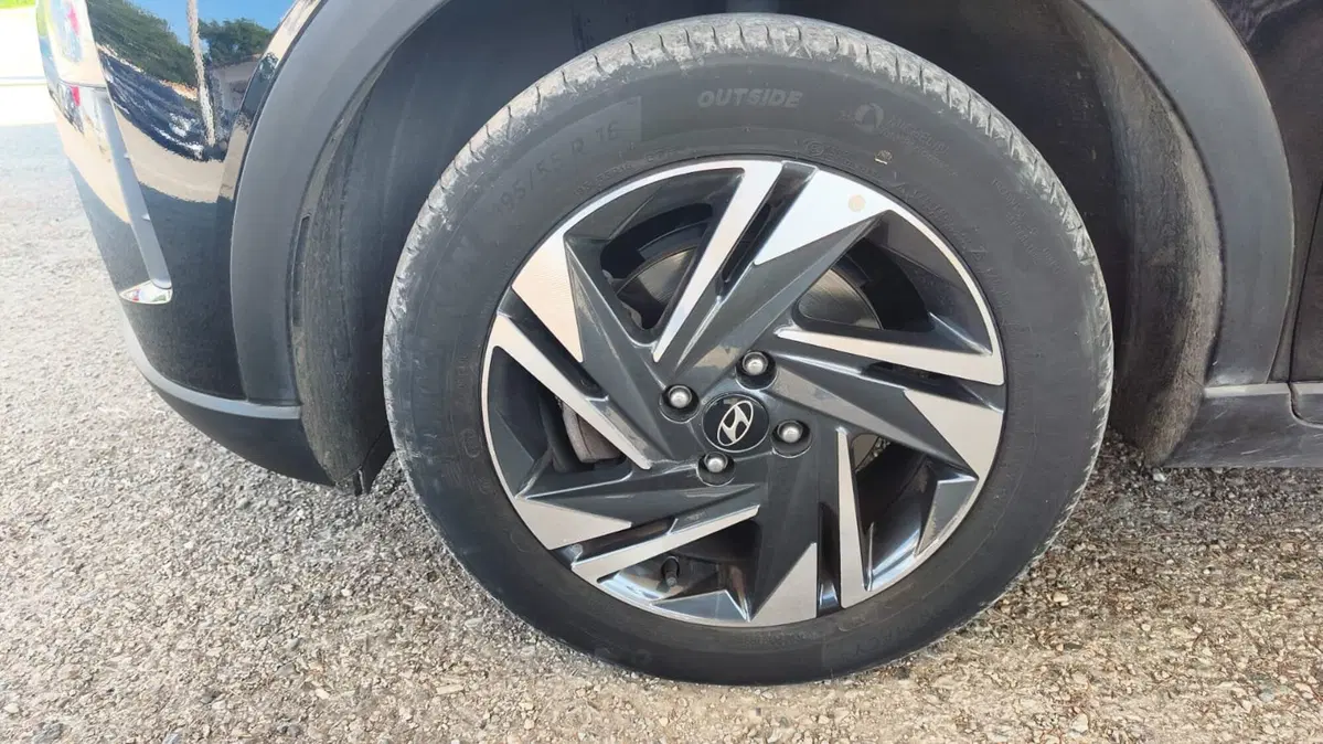 Hyundai Bayon usata a Firenze (5)