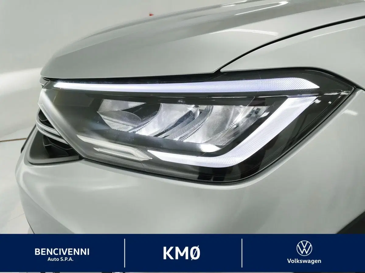 Volkswagen Taigo nuova a Catanzaro (12)