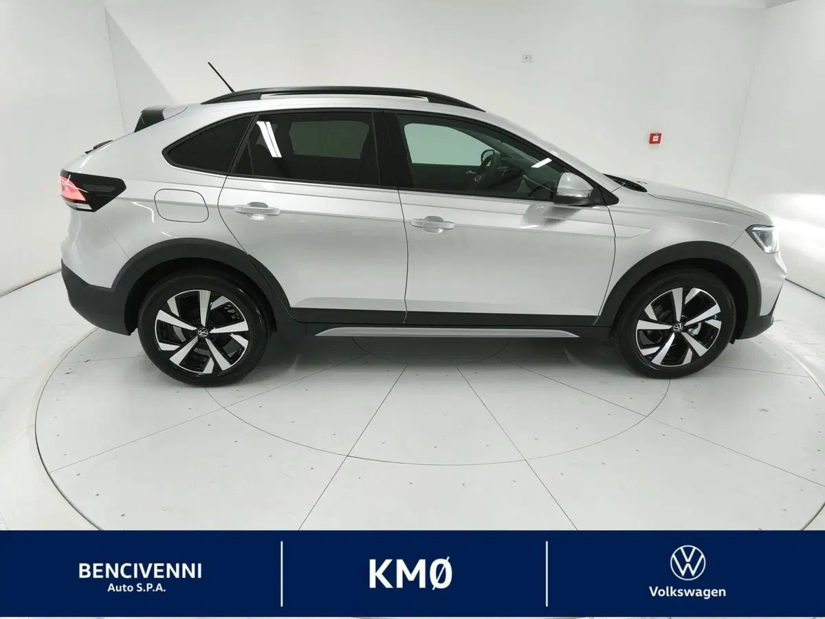 Volkswagen Taigo nuova a Catanzaro (6)