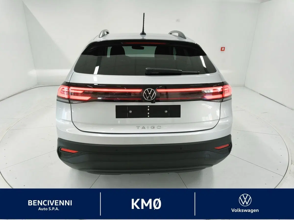Volkswagen Taigo nuova a Catanzaro (9)