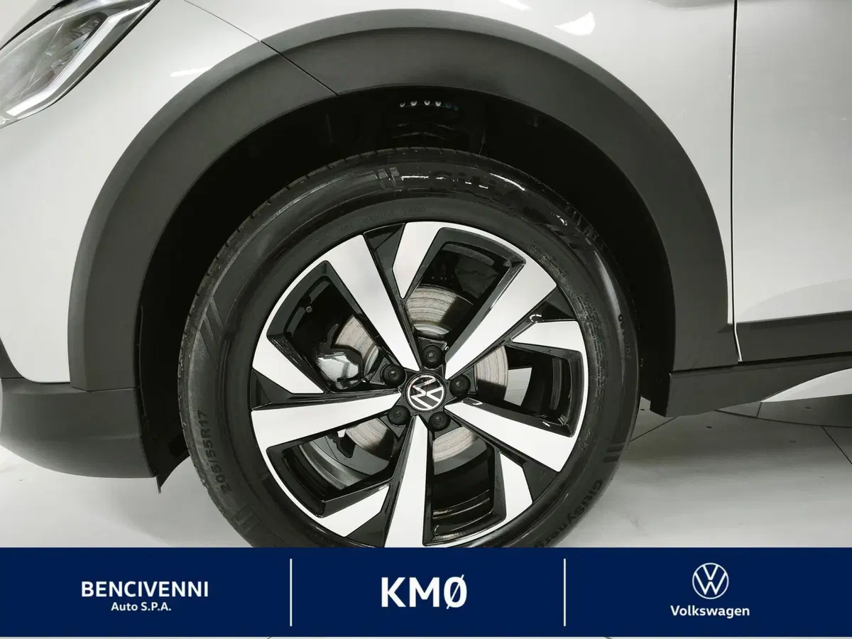 Volkswagen Taigo nuova a Reggio Calabria (14)