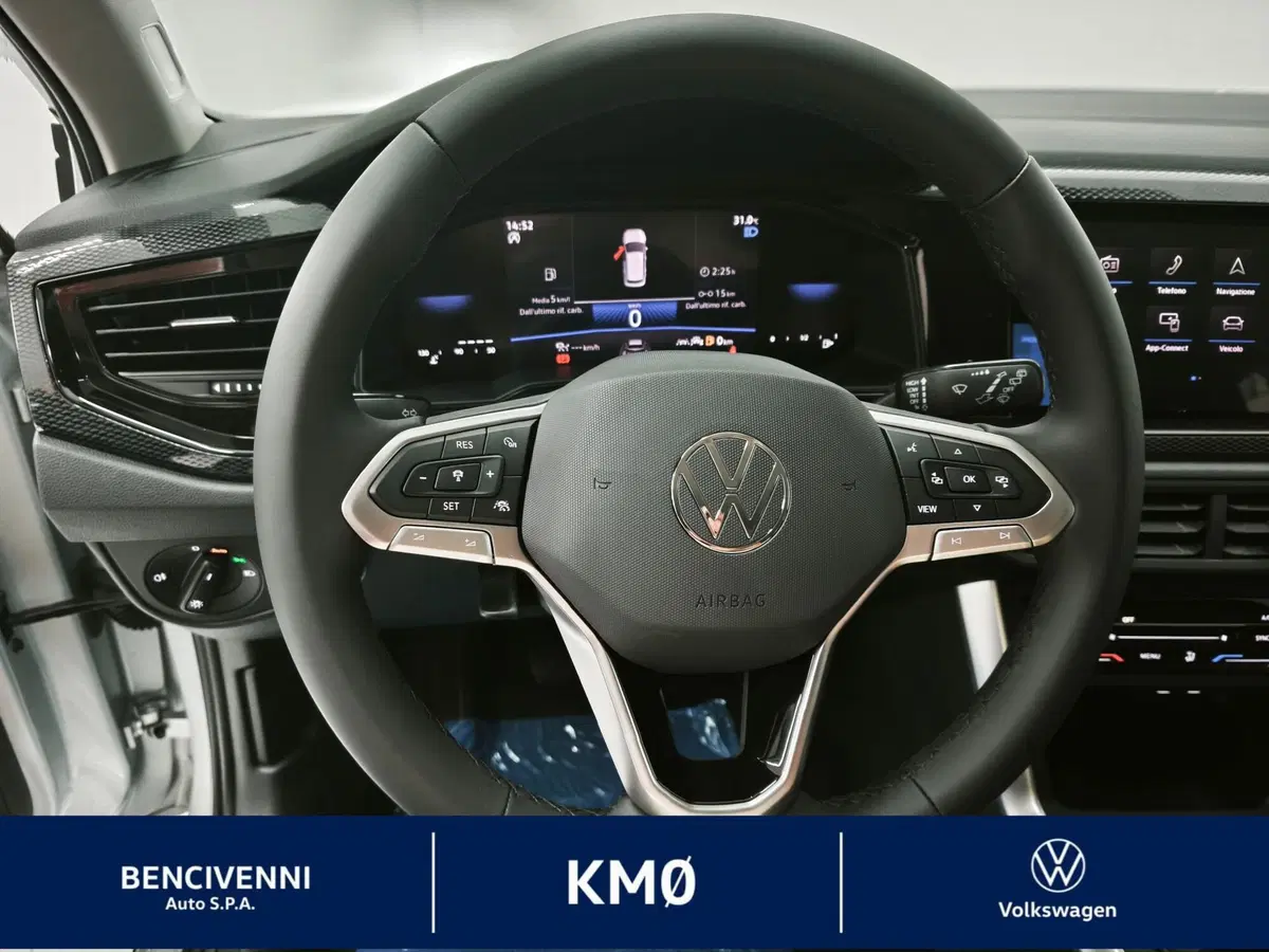 Volkswagen Taigo nuova a Reggio Calabria (20)
