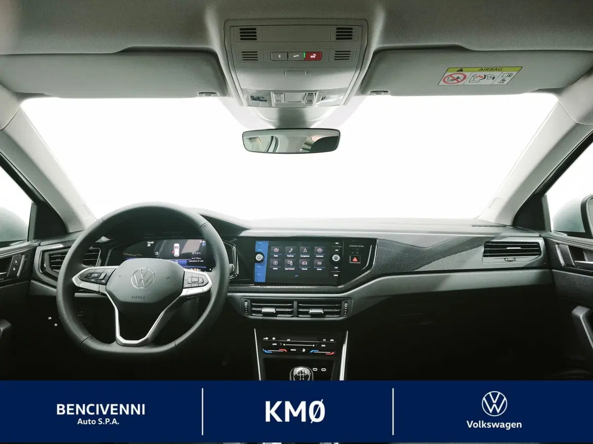 Volkswagen Taigo nuova a Reggio Calabria (5)