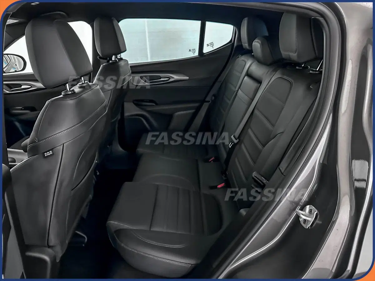 Alfa Romeo Tonale usata a Milano (10)