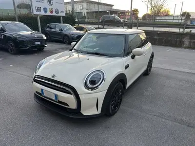 MINI Mini 1.5 One 75 CV Classic 5 porte del 2021 usata a Lucca