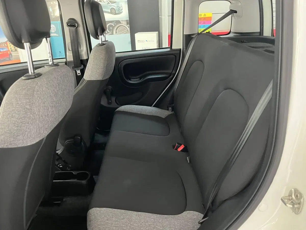 Fiat Panda Cross usata a Lucca (12)