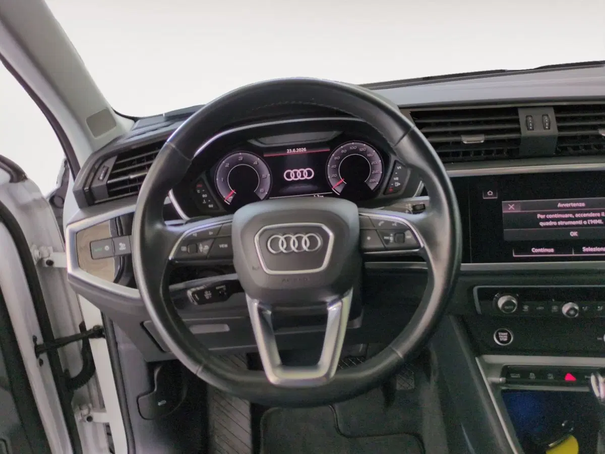 Audi Q3 Sportback usata a Agrigento (11)