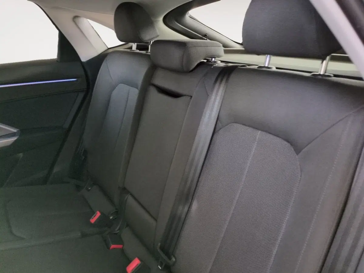 Audi Q3 Sportback usata a Agrigento (12)