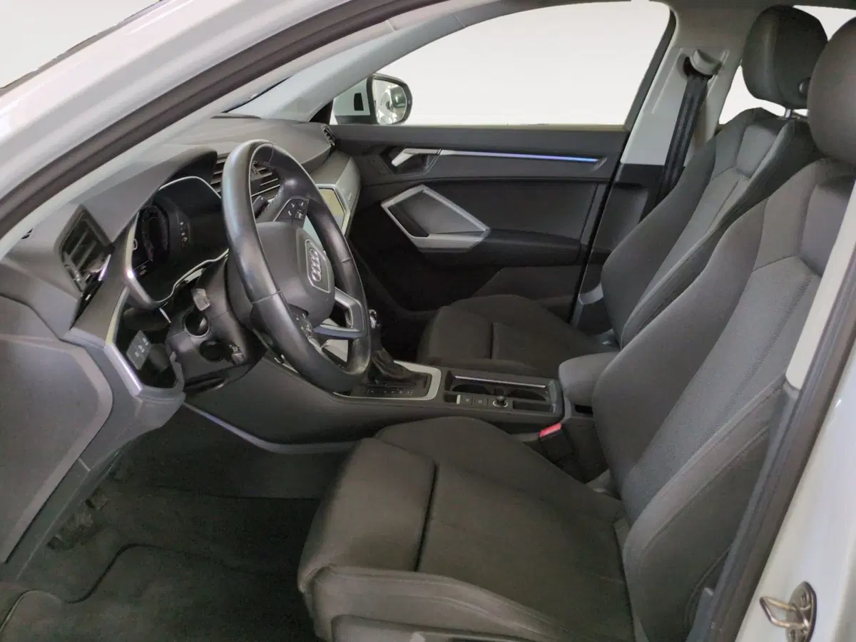 Audi Q3 Sportback usata a Agrigento (8)