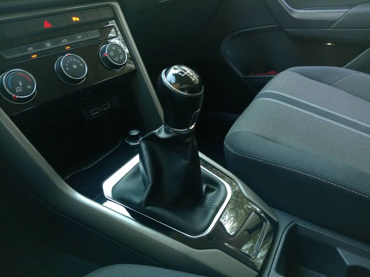 Volkswagen T-Roc usata a Bari (4)