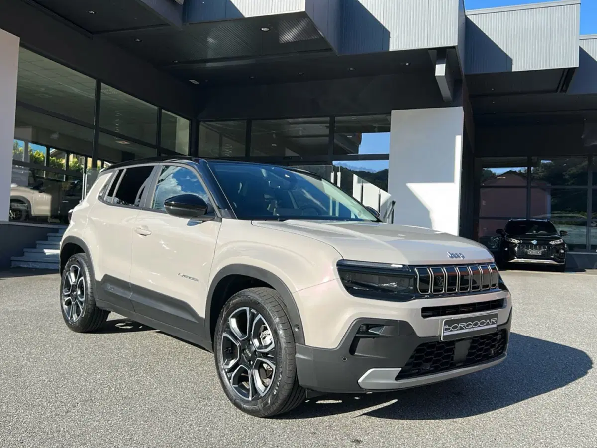 Jeep Avenger usata a Vercelli (9)