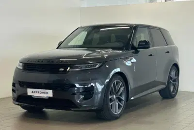 Land Rover Range Rover Sport 3.0D l6 249 CV HSE Dynamic Stealth del 2024 usata a Venezia