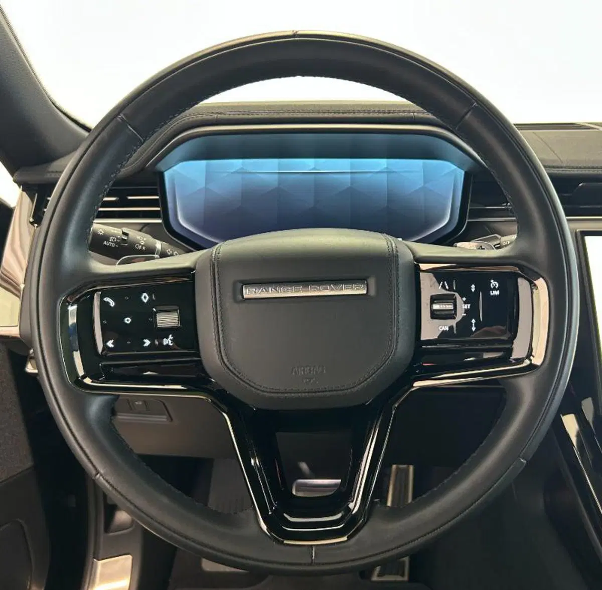 Land Rover Range Rover Sport usata a Venezia (19)