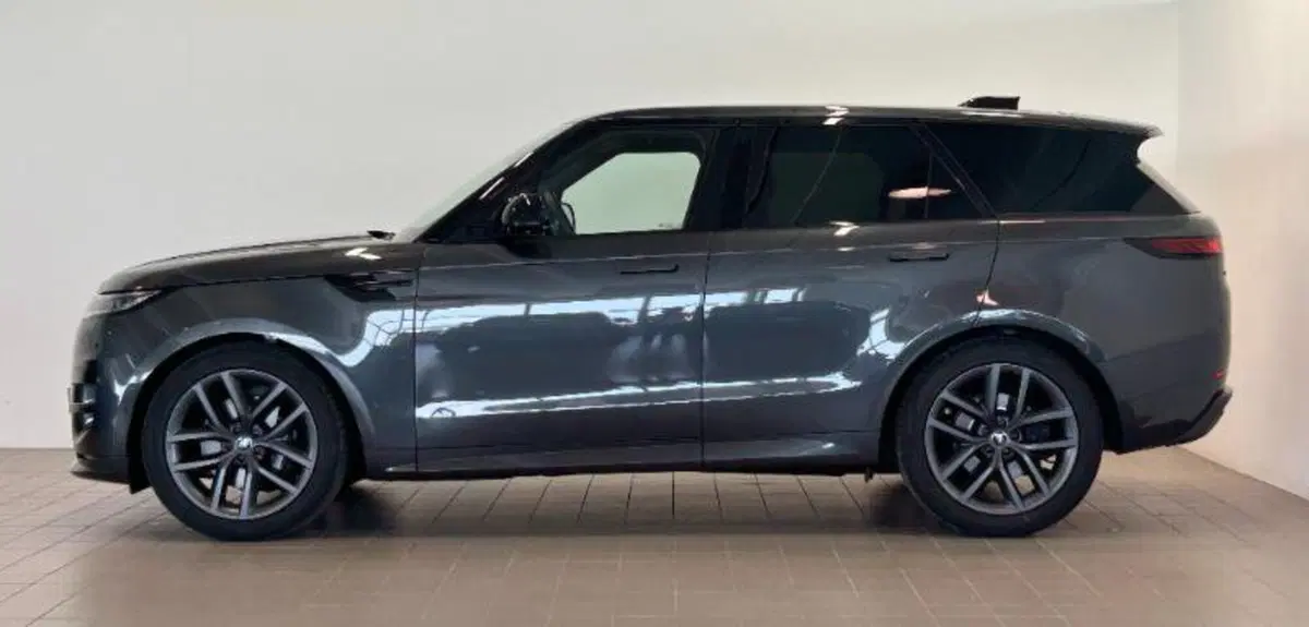 Land Rover Range Rover Sport usata a Venezia (2)