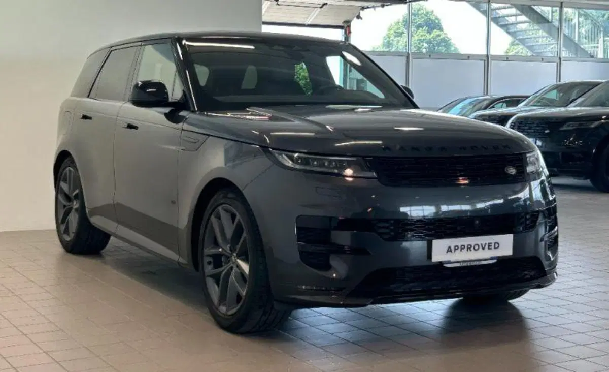 Land Rover Range Rover Sport usata a Venezia (9)