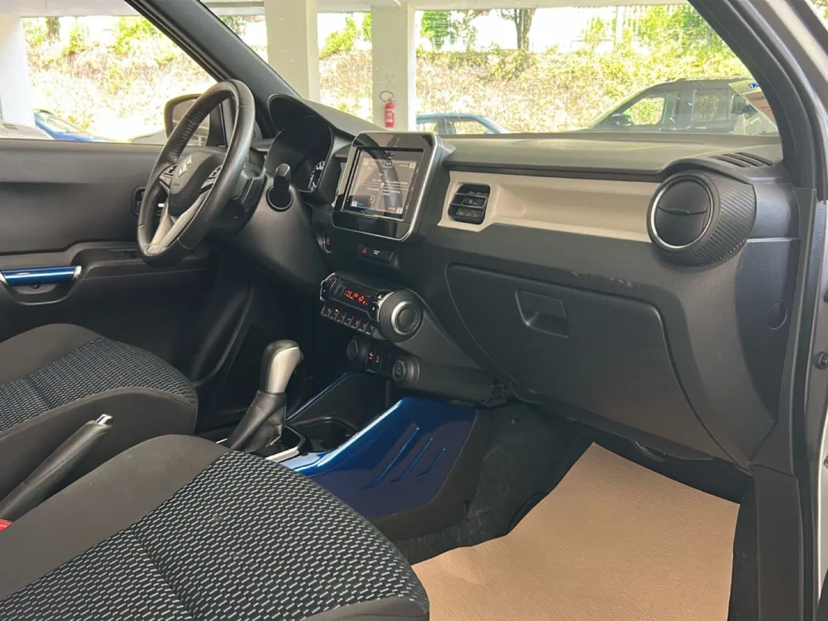 Suzuki Ignis usata a Vercelli (18)