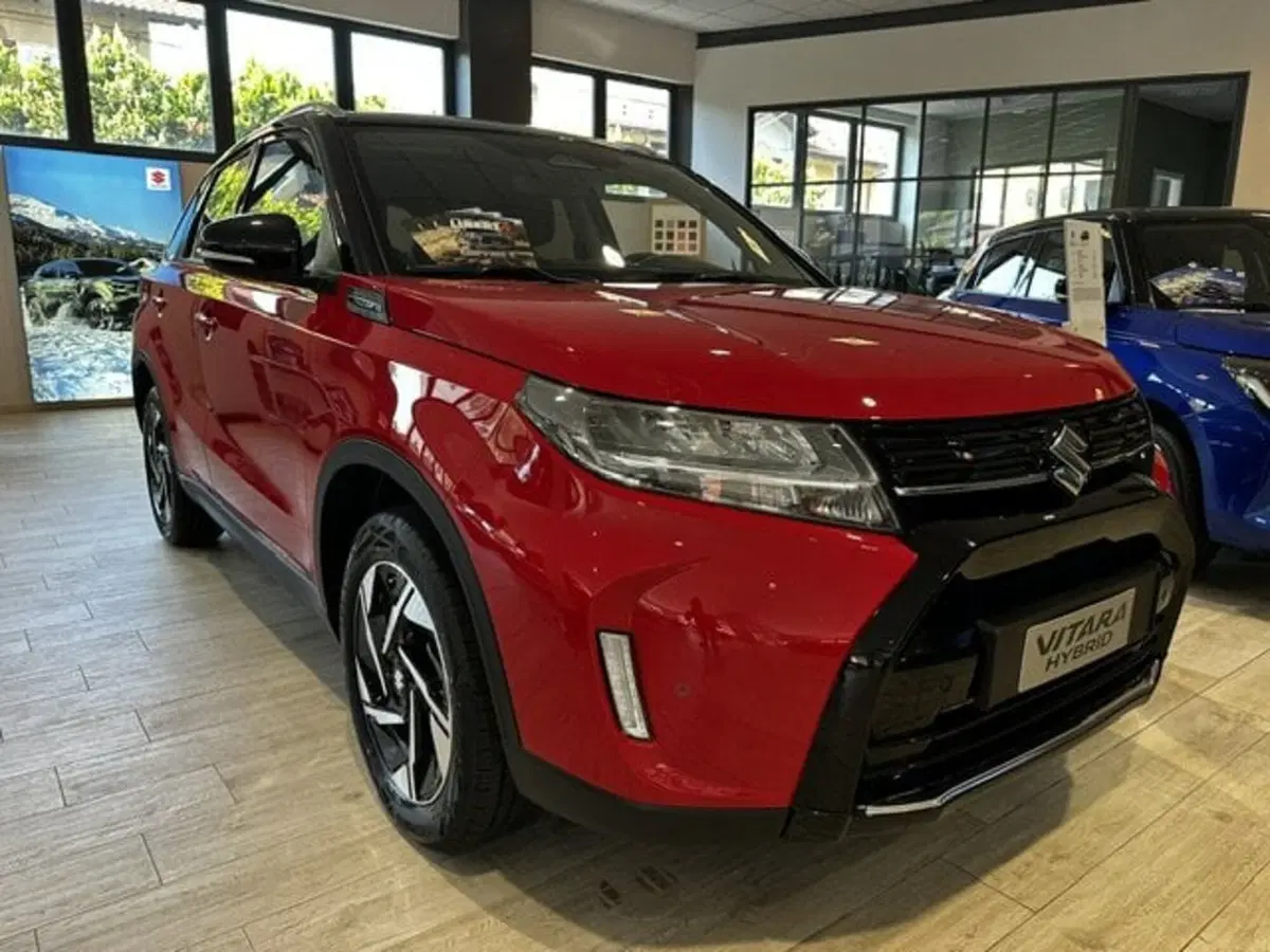Suzuki Vitara nuova a Vercelli (2)
