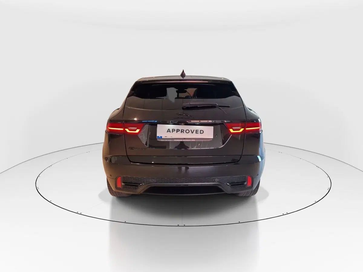 Jaguar E-Pace usata a Modena (7)