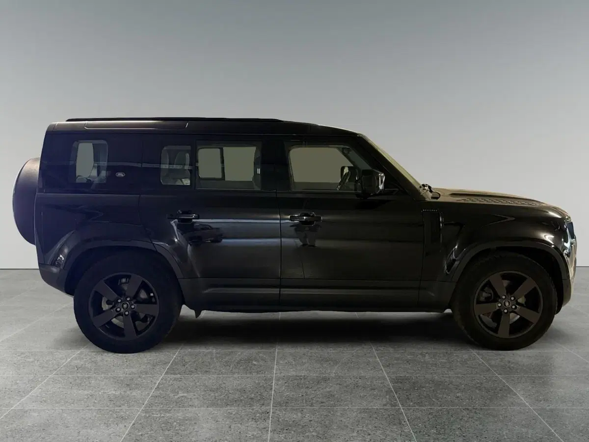 Land Rover Defender usata a Trento (6)