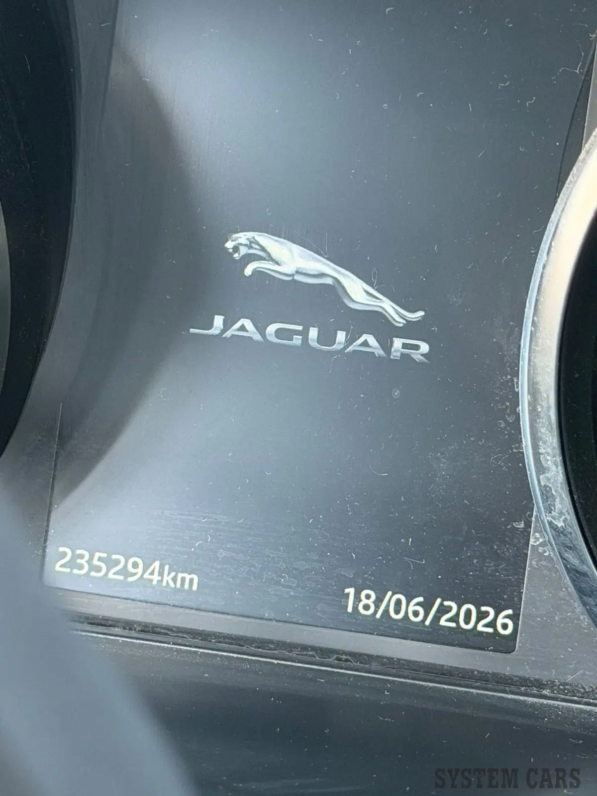 Jaguar E-Pace usata a Varese (6)