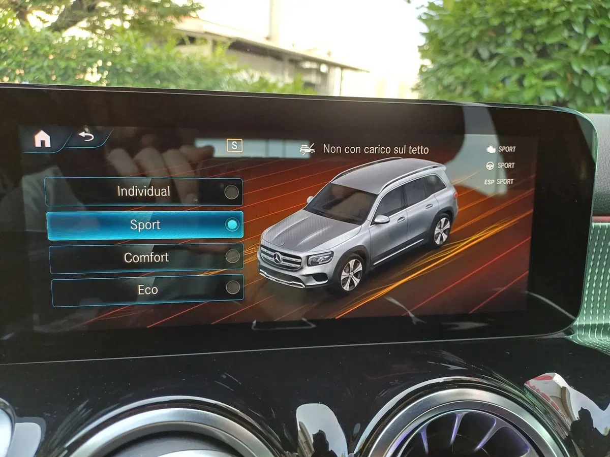 Mercedes-Benz GLB usata a Modena (14)
