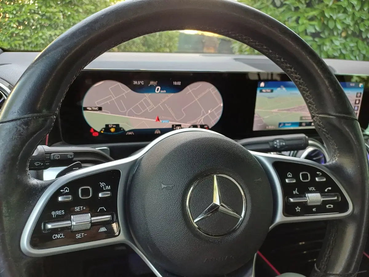 Mercedes-Benz GLB usata a Modena (17)