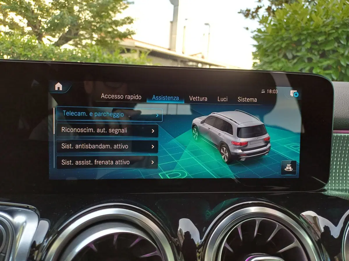 Mercedes-Benz GLB usata a Modena (18)