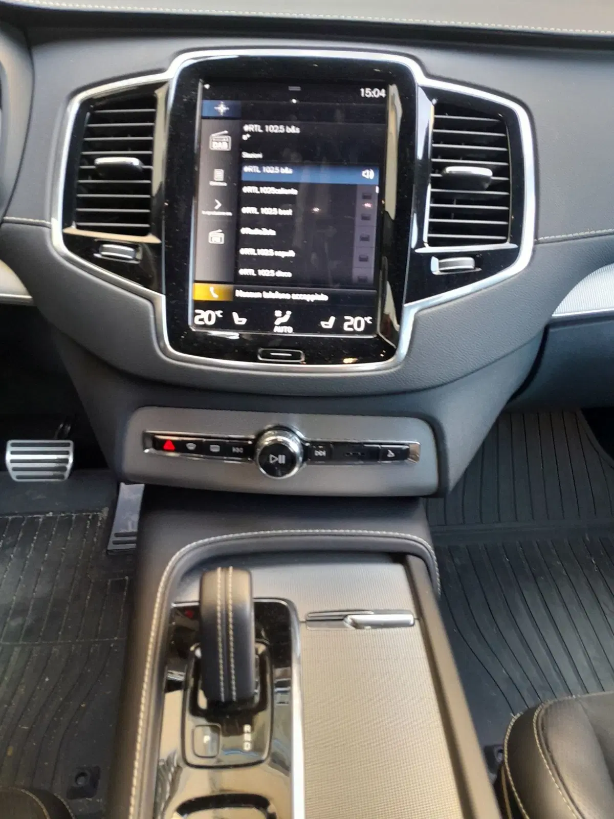 Volvo XC90 usata a Cuneo (11)