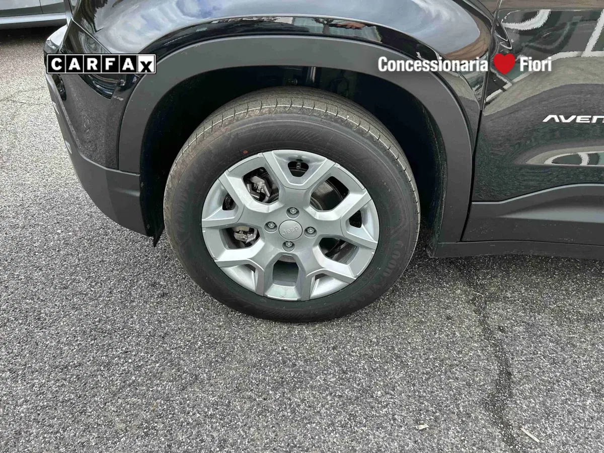 Jeep Avenger nuova a Roma (4)