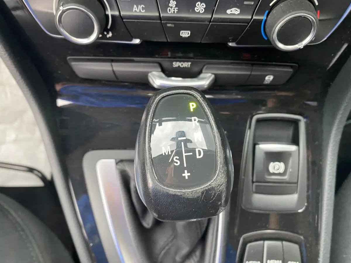 BMW Serie 2 Active Tourer usata a Milano (18)