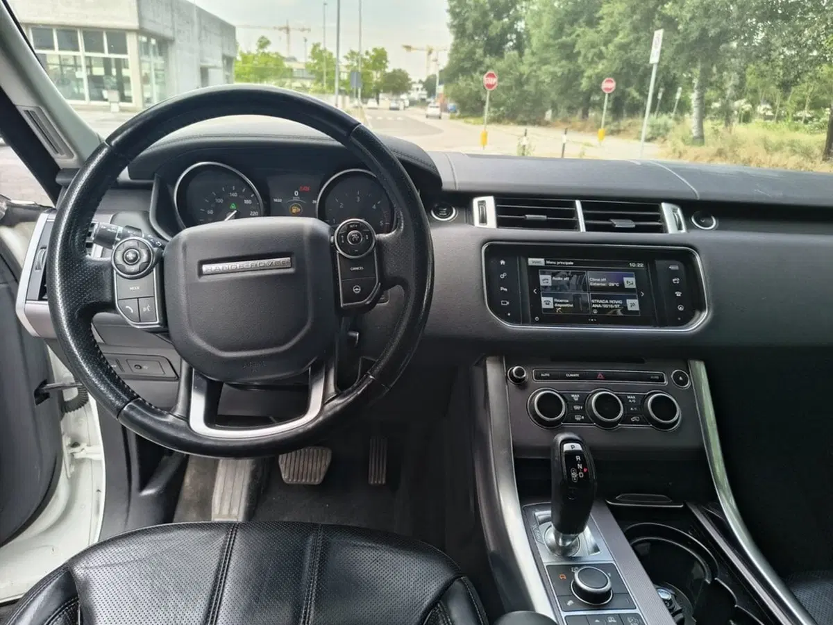 Land Rover Range Rover Sport usata a Padova (11)