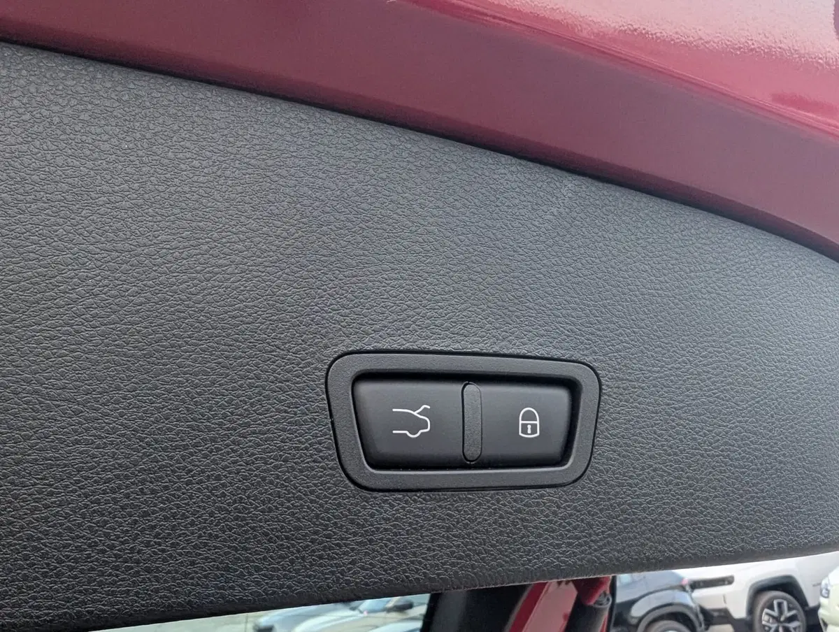 Alfa Romeo Tonale usata a Milano (14)