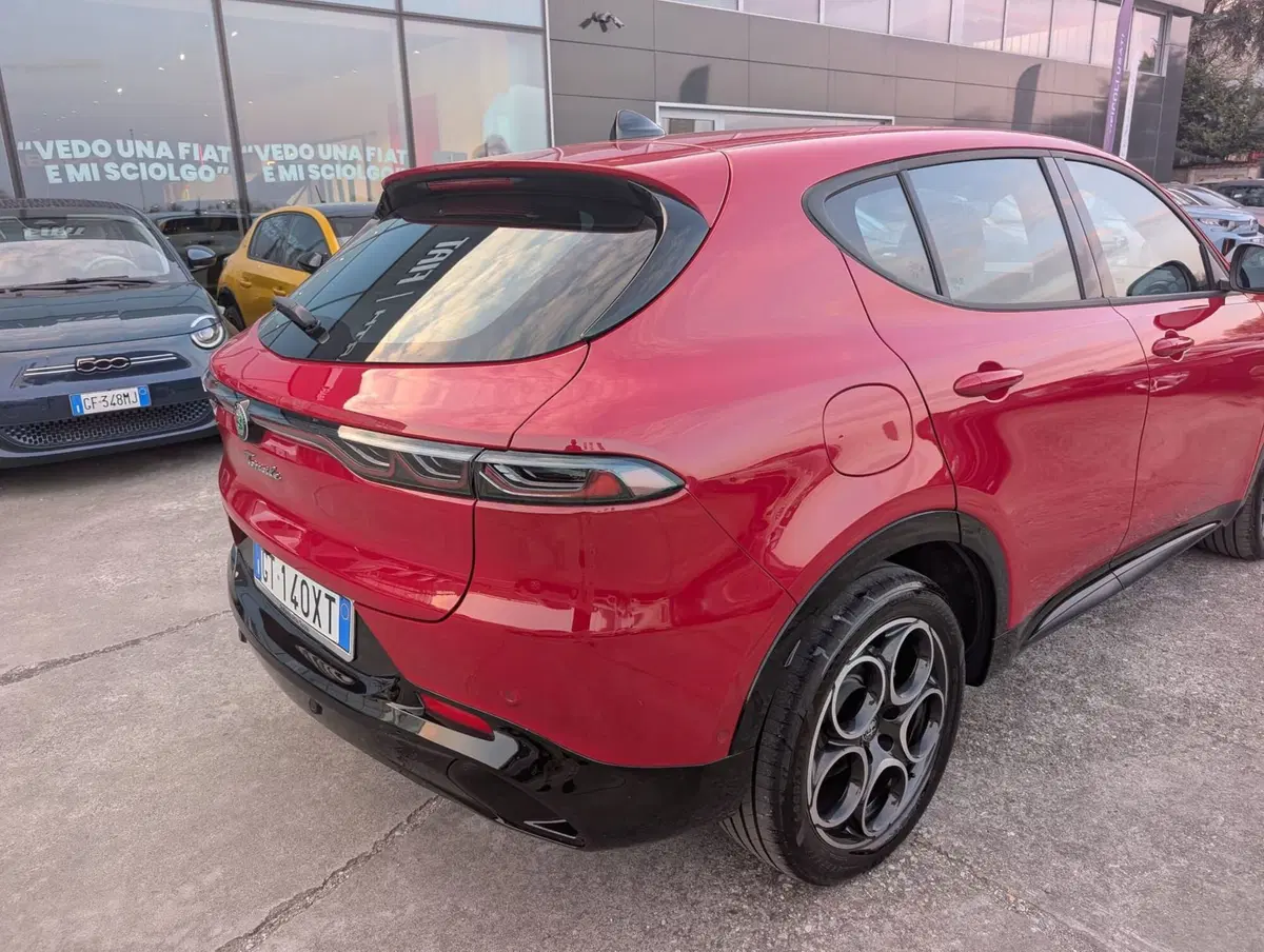 Alfa Romeo Tonale usata a Milano (6)