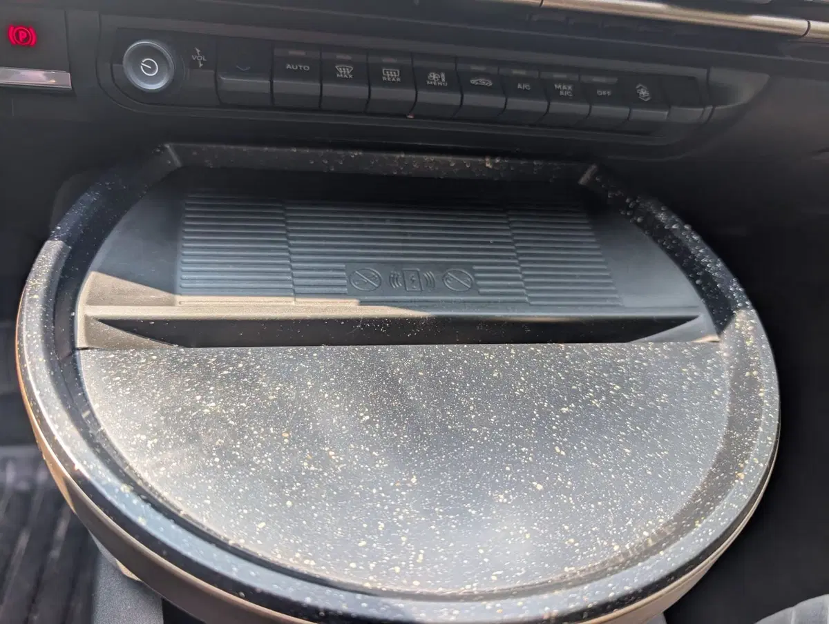 Lancia Ypsilon usata a Milano (14)