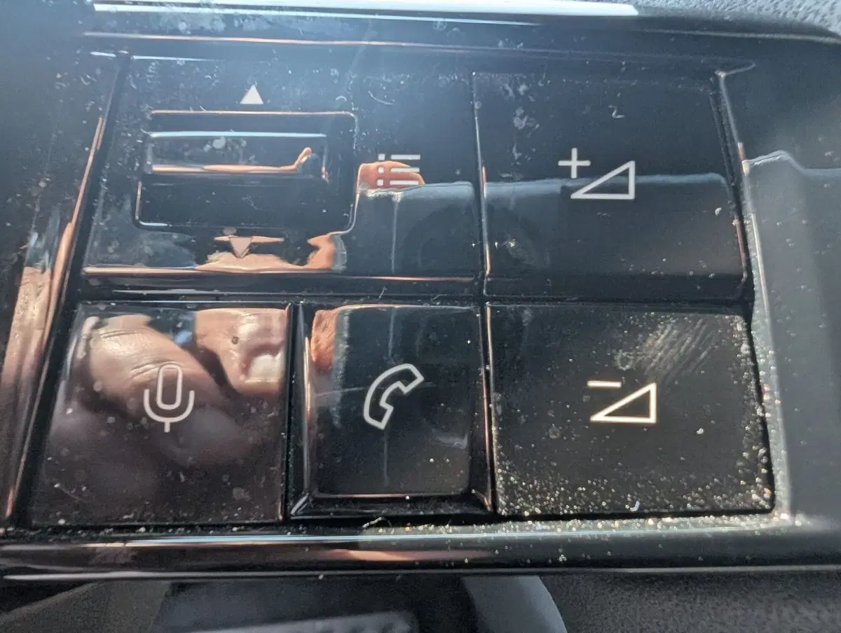Lancia Ypsilon usata a Milano (16)
