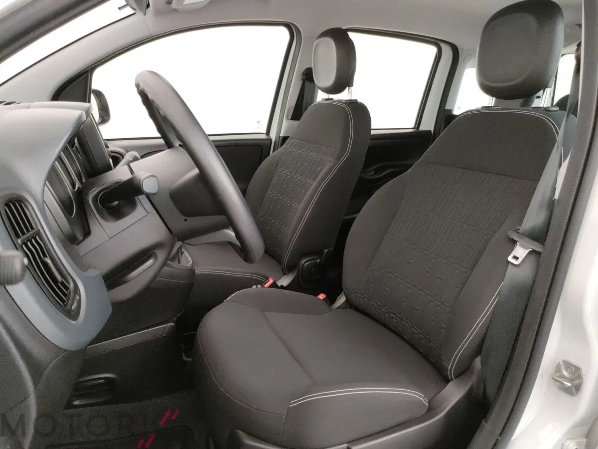 Fiat Panda Cross usata a Varese (11)